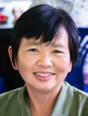 Ms. Kingkeaw  Ratchakawee
(Kru-Noi)