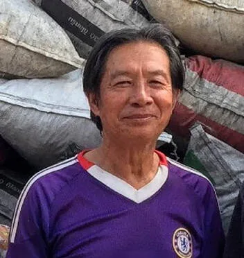 Mr. Paisan Sangsai
​(Leung Tie)