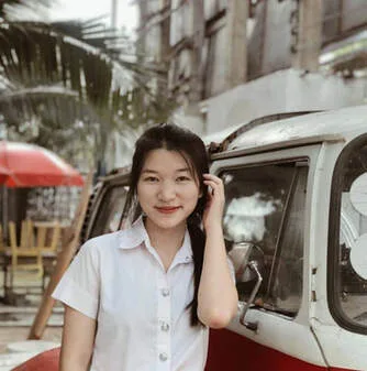Success stories of former Warm Heart students who have pursued higher education and careers.